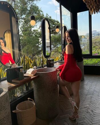 Full leaked Daniela velsquez private photo
