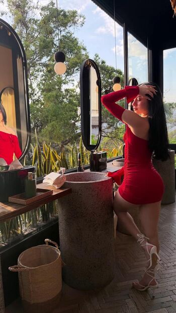 Full leaked Daniela velsquez private photo