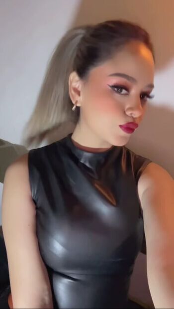 Full leaked Danielita hr page private photo