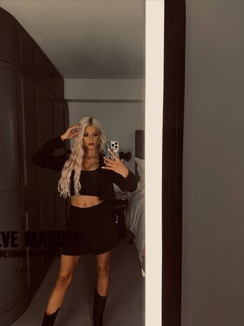 Full leaked Danielle harold private photo