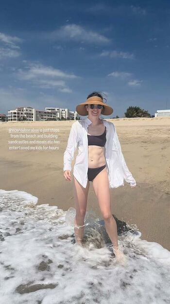 Full leaked Danielle panabaker private photo