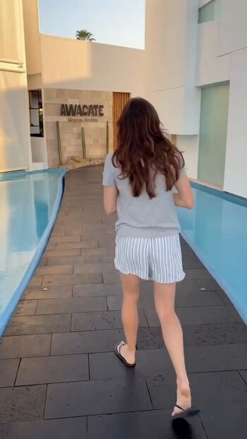Full leaked Danielle panabaker private photo