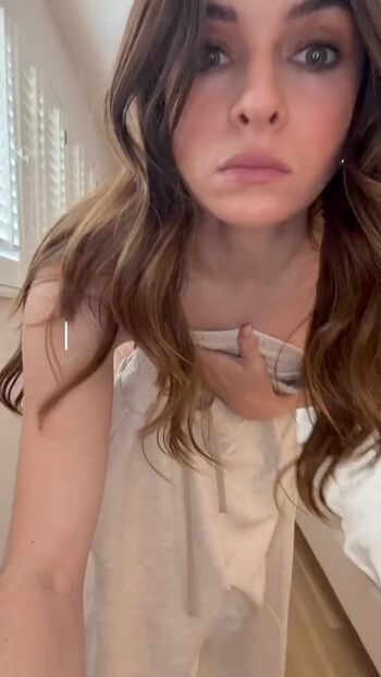 Full leaked Danielle panabaker private photo