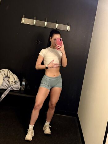Full leaked Danielledvs private photo