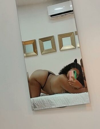 Full leaked Danielleevans private photo
