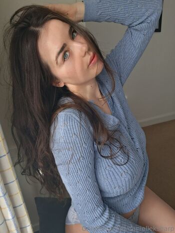 Full leaked Danielleksharp private photo