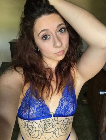 Full leaked Danigoodisonn page private photo