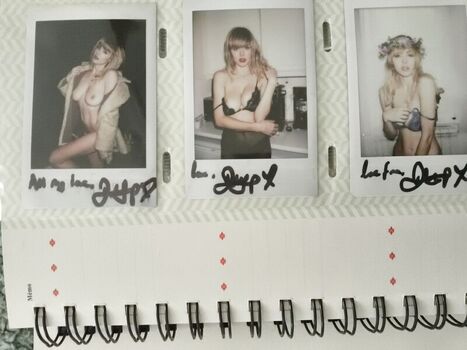 Full leaked Daniimee page private photo