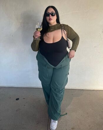 Full leaked Danis figure private photo
