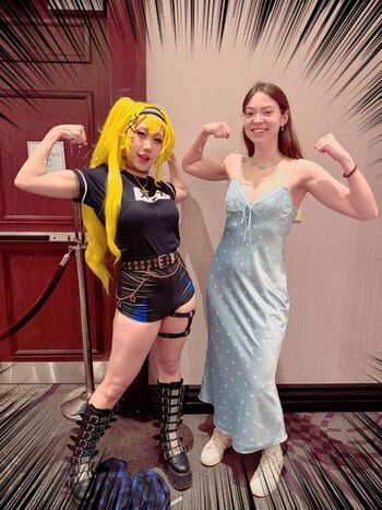 Full leaked Danisaurz page private photo