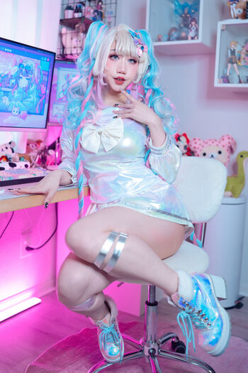 Full leaked Danisaurz page private photo