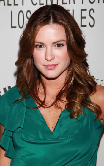 Full leaked Danneel ackles private photo