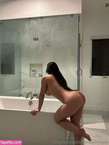 Full leaked Daphnejoy private photo