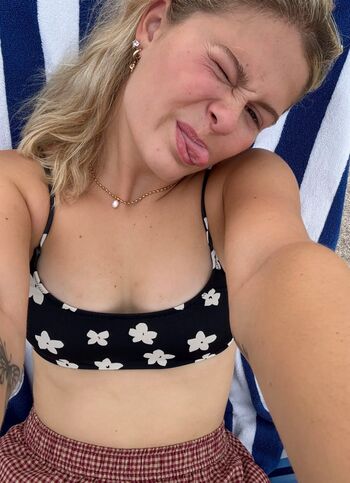 Full leaked Darci lynne private photo