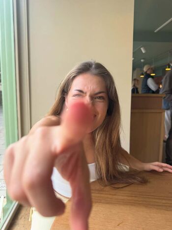 Full leaked Darcycromptonx private photo