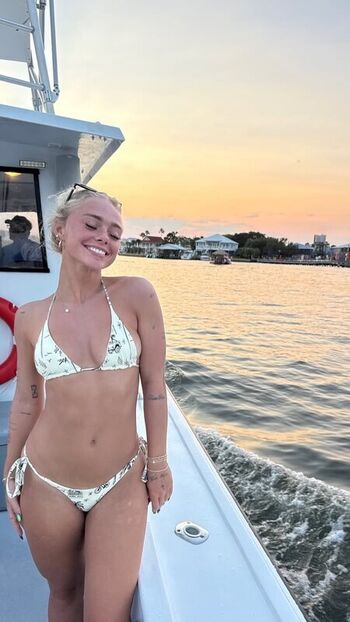 Full leaked Darianrhodess private photo