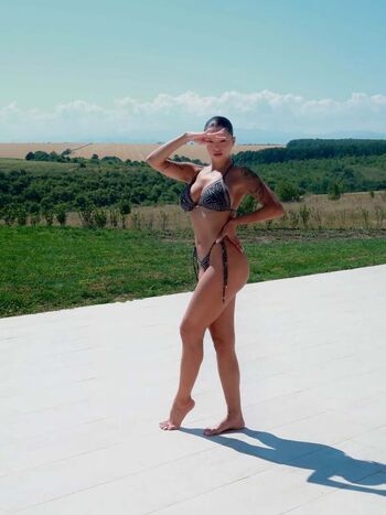 Full leaked Darinayotova private photo