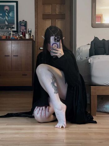 Full leaked Darkscaryswamp private photo