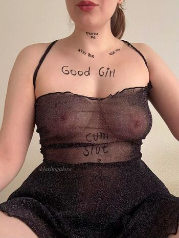 Full leaked Darlingalora private photo