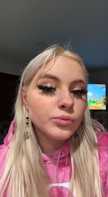 Full leaked Darynapopach private photo