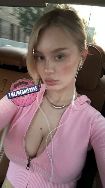 Full leaked Dasha doshik private photo