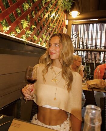 Full leaked Davis sisters private photo