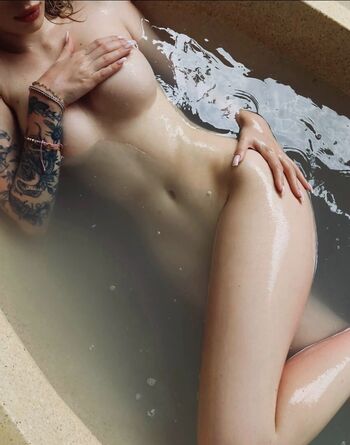 Full leaked Daxaxa private photo