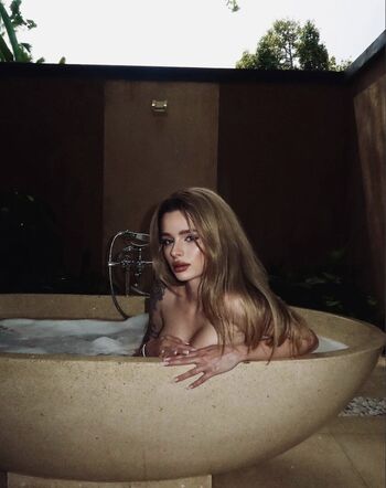 Full leaked Daxaxa private photo