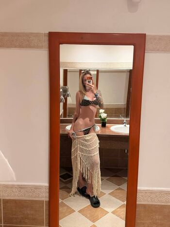 Full leaked Daxaxa private photo