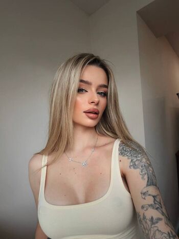 Full leaked Daxaxa private photo