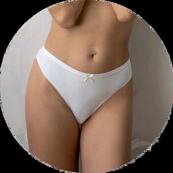 Dayane Mello