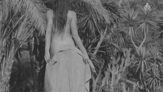 Dayane Mello