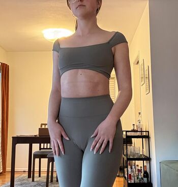 Full leaked Dazydaisie private photo