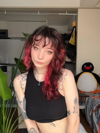 Full leaked Deadmiette private photo
