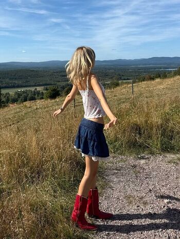 Full leaked Dear mathilda private photo