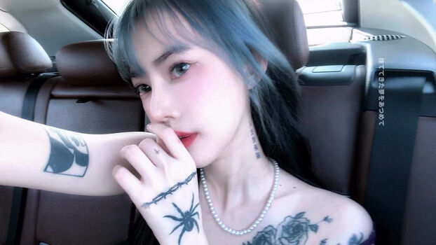Full leaked Deardearrrii private photo