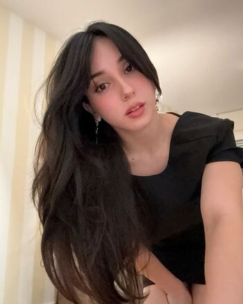 Full leaked Deargia private photo