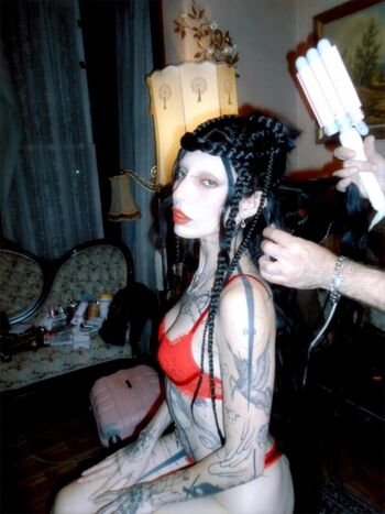 Full leaked Deathbyromy private photo