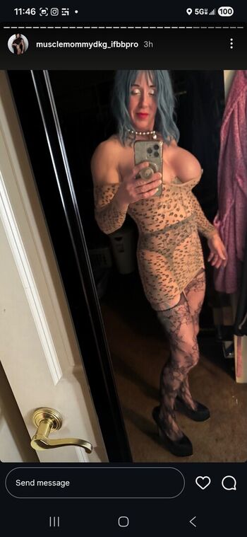 Full leaked Debbie grass page private photo