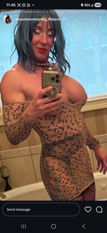 Full leaked Debbie grass page private photo