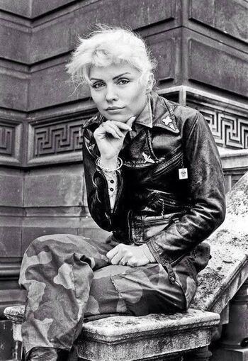 Full leaked Debbie harry private photo