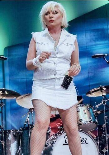 Full leaked Debbie harry private photo