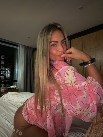 Full leaked Debbie nederlof private photo