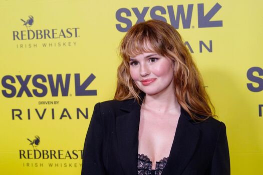 Full leaked Debby ryan private photo