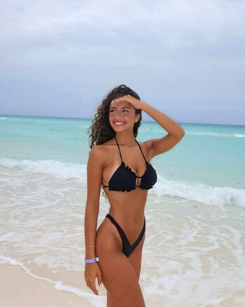 Full leaked Debora gomes private photo