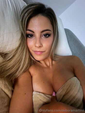 Full leaked Debora martini private photo