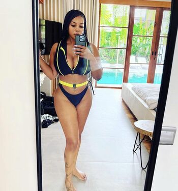 Full leaked Dee shanell private photo