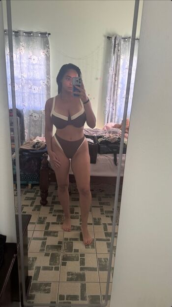 Full leaked Deeenadeeena private photo