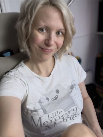 Full leaked Deegee private photo