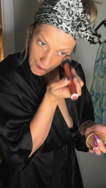 Full leaked Deeisaud private photo